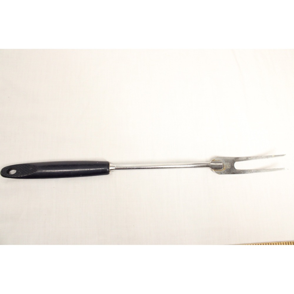 EKCO Meat Carving Fork Vintage USA Black Handle Chromium Plated Retro Kitchen